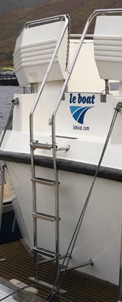 Royal Star WHS - acceso en la parte trasera